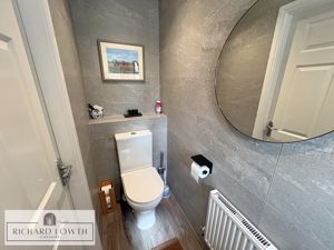Downstairs Washroom/WC- click for photo gallery